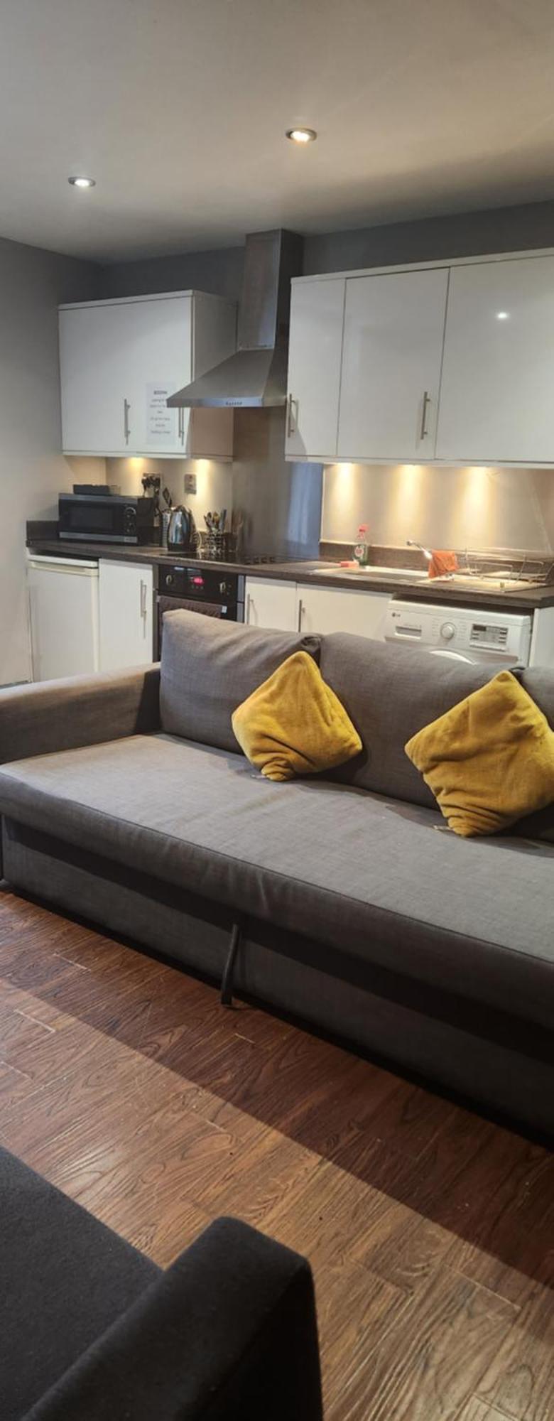 Lewis Apartment In The Heart Of The Northern Quarter Sleeps Up To 12 Manchester Dış mekan fotoğraf