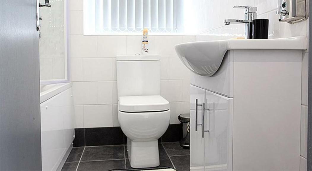 Lewis Apartment In The Heart Of The Northern Quarter Sleeps Up To 12 Manchester Dış mekan fotoğraf